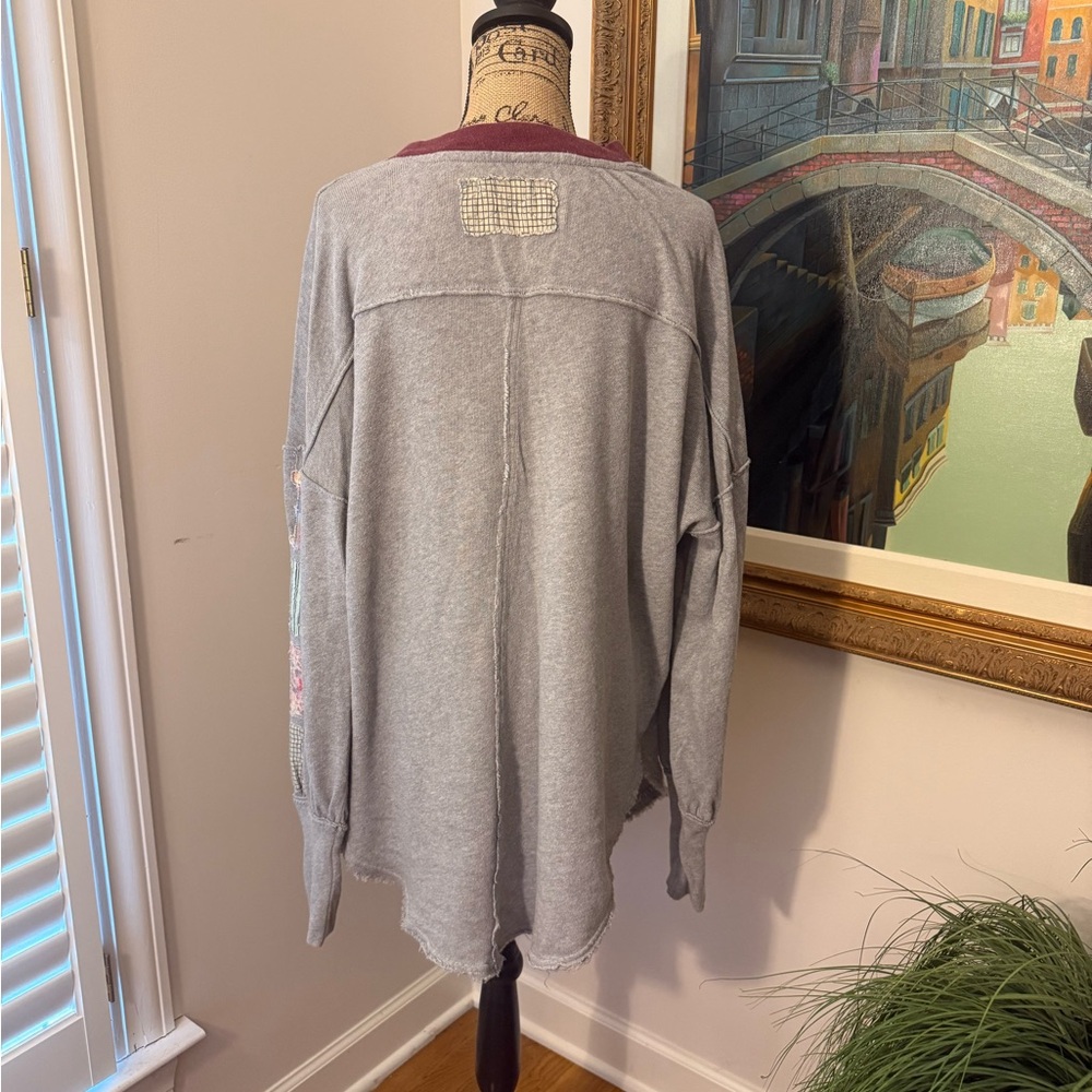 We The Free Gray and Burgundy Knit Top - Picture 9 of 11